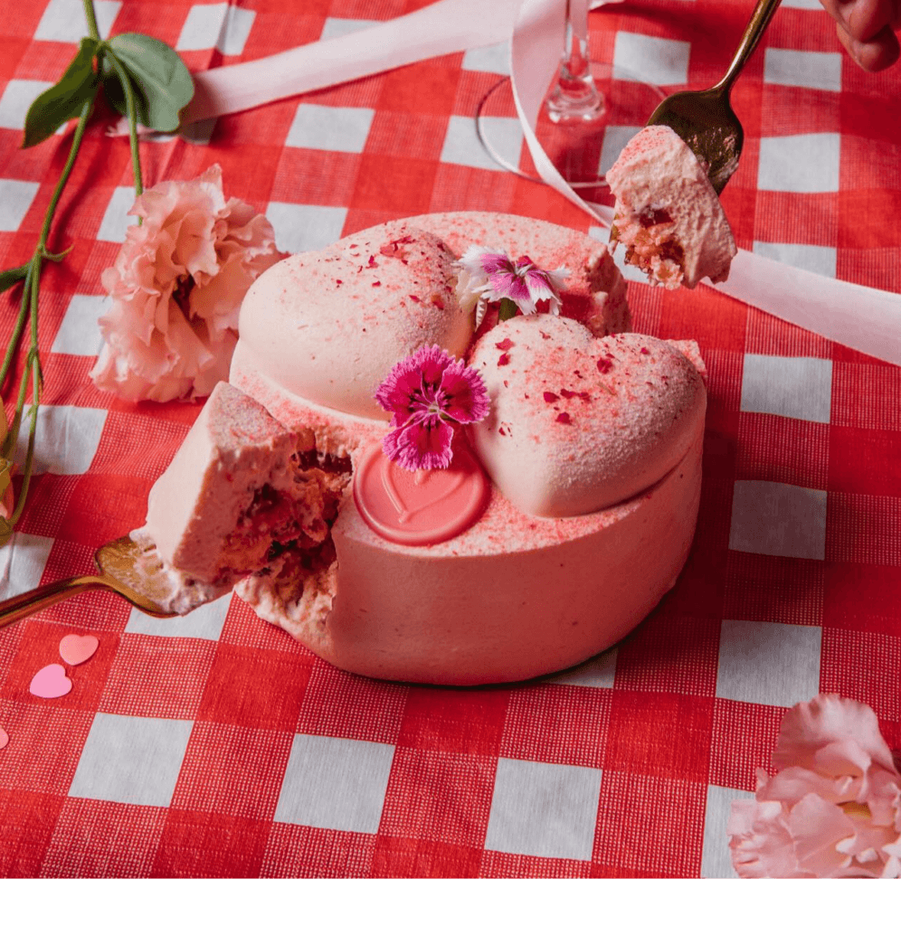 Berry Rose Pink Velvet Cake 996x1024