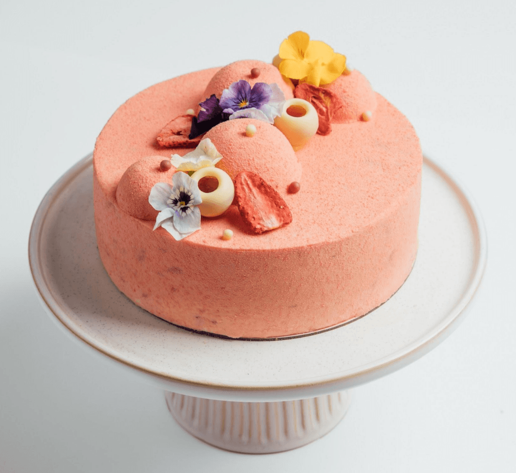 Strawberry Red velvet Cheesecake 1024x938
