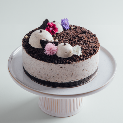 Cookies & Cream Cheesecake Front view