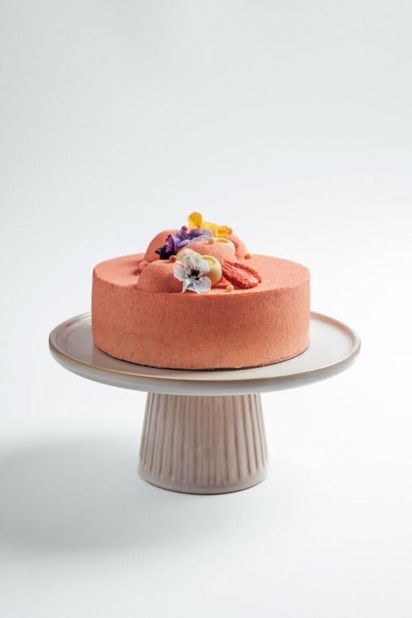 Strawberry Red Velvet Cheesecake