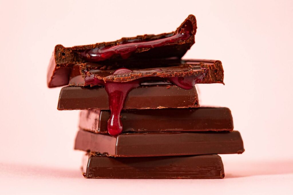 Dark chocolate pieces